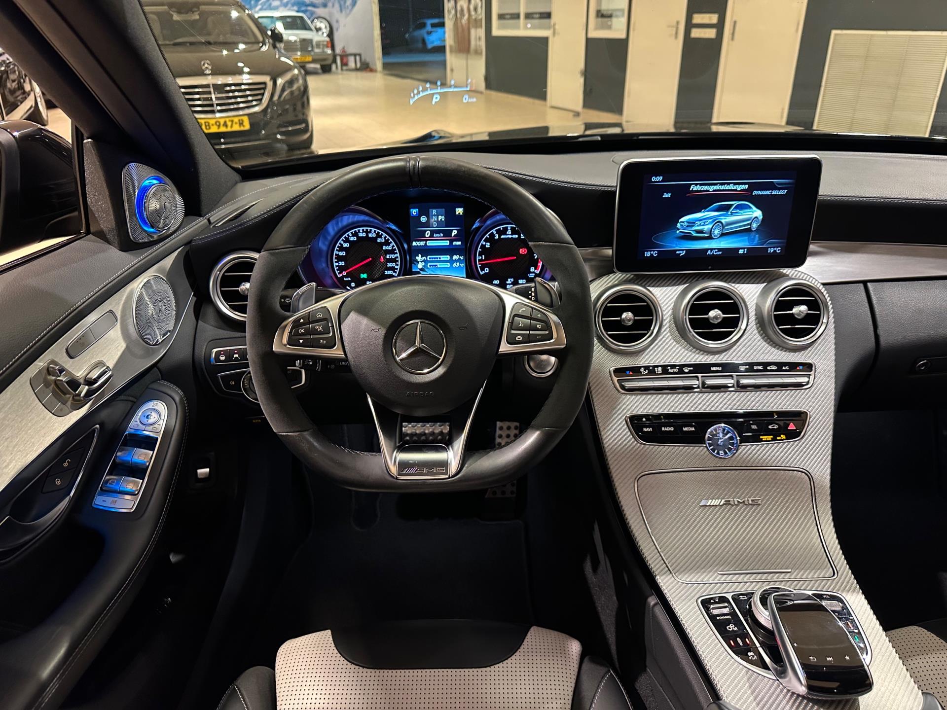 43861335-34.jpg