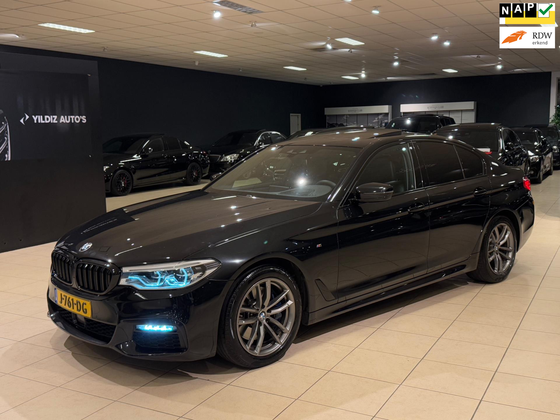 47408870-50.jpg