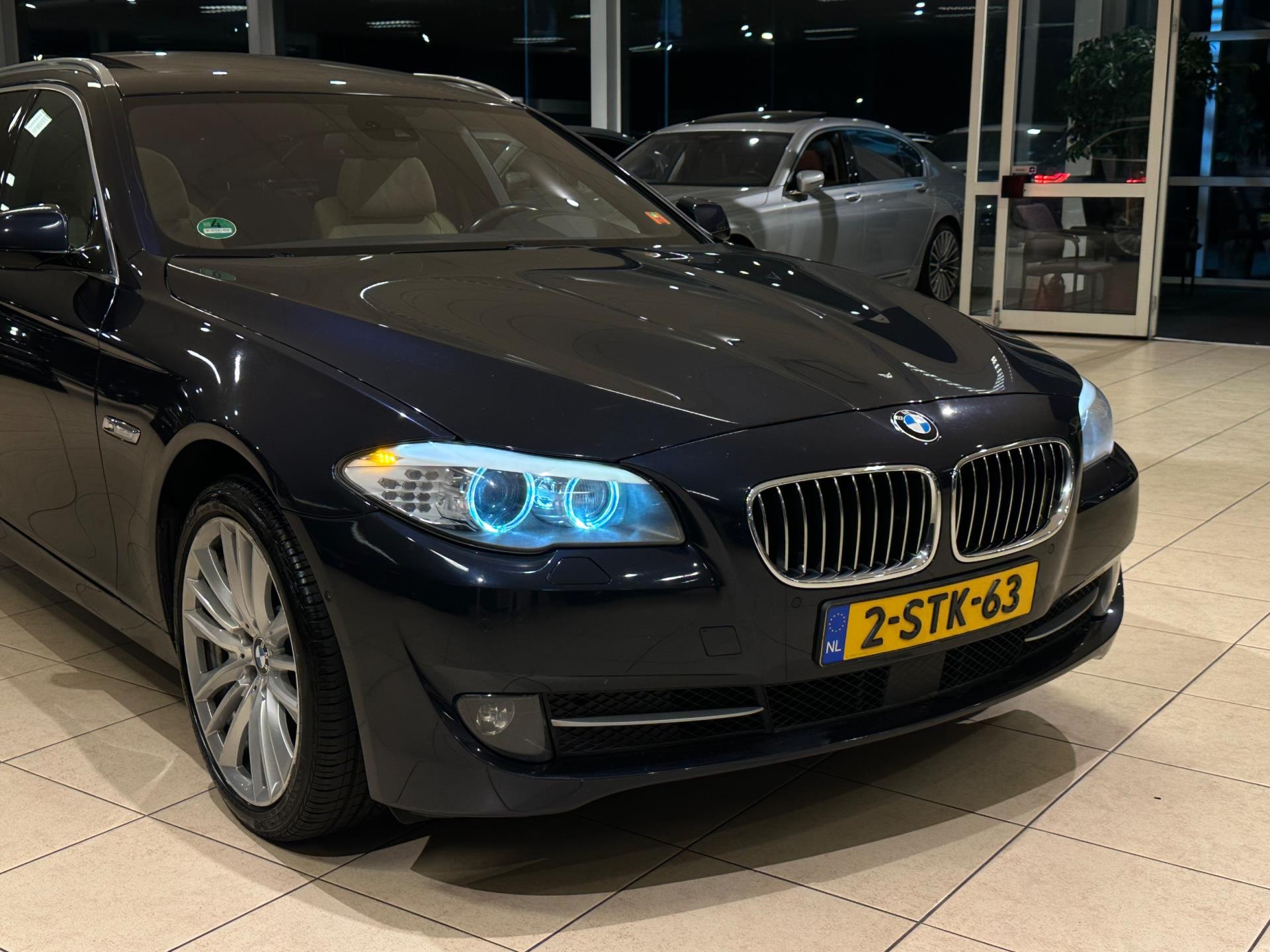 47681249-3.jpg