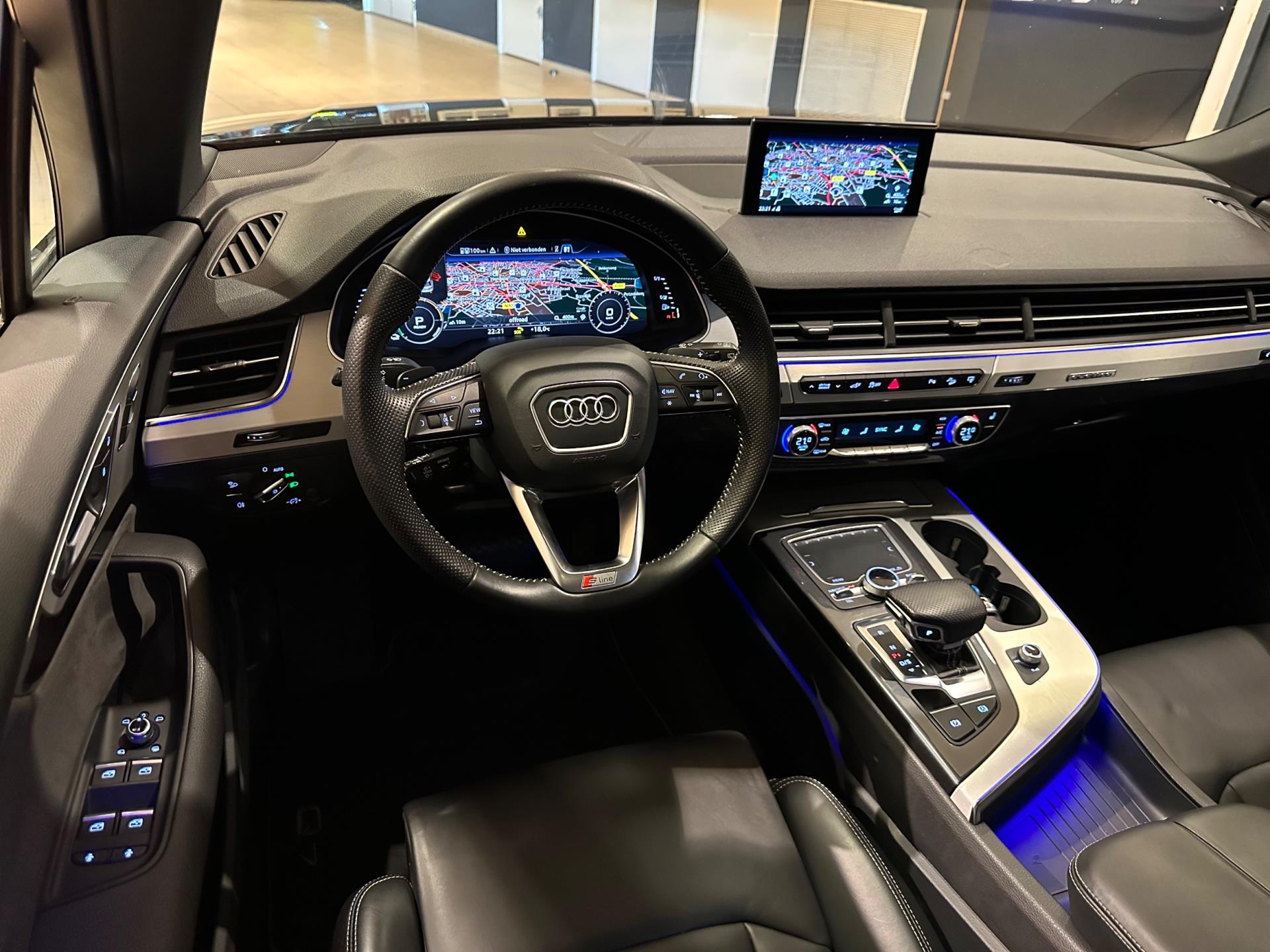 48023127-21.jpg